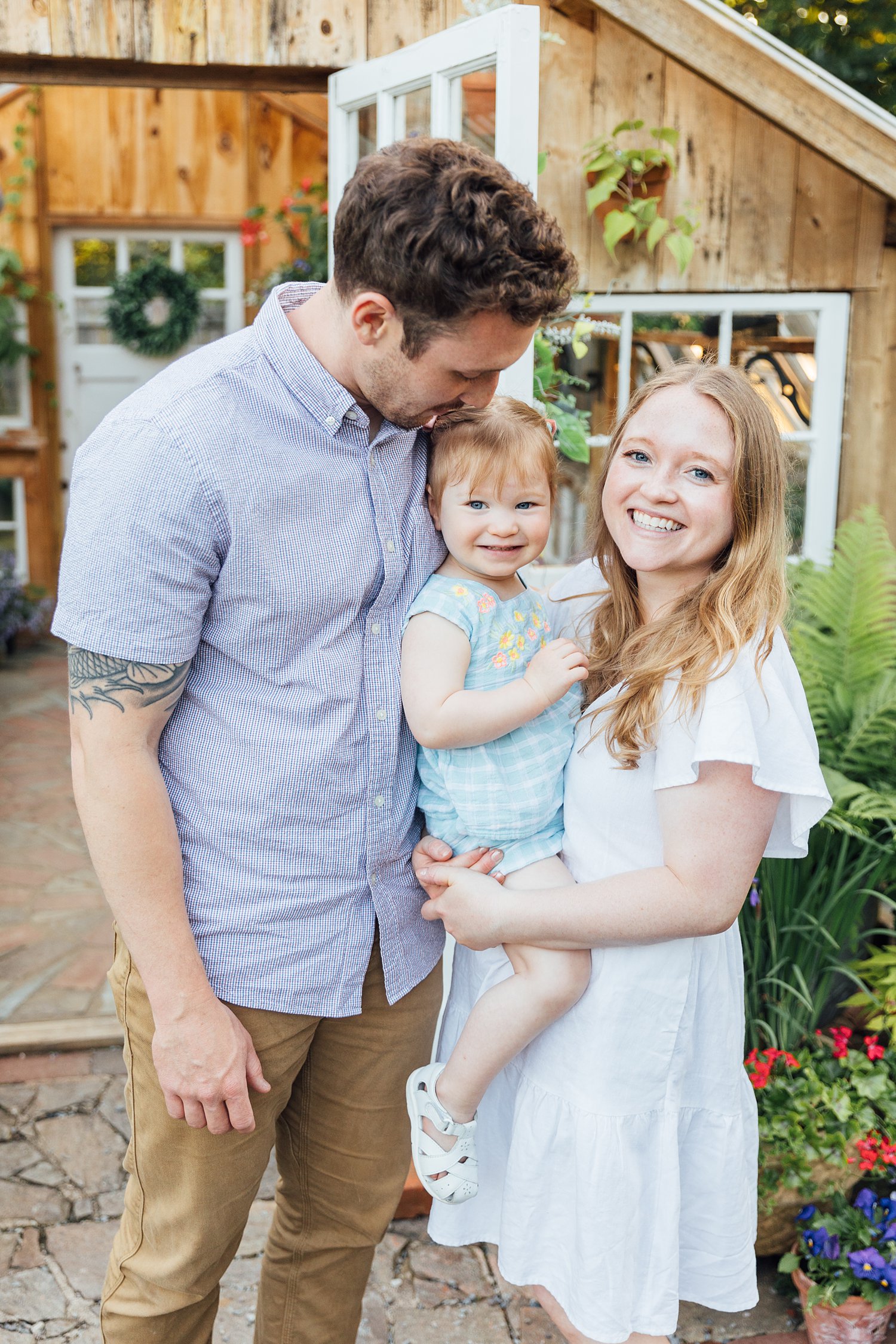 Taproot Greenhouse Mini-Sessions - West Chester Family Photographer - Alison Dunn Photography photo