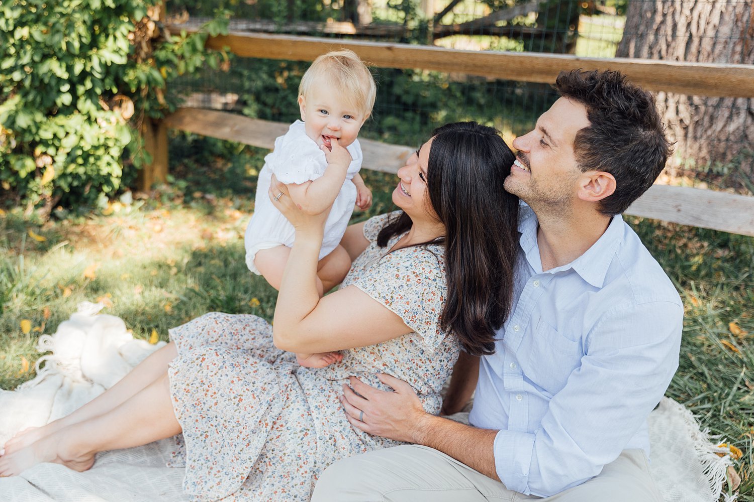 The Verespy Family - Glenside Lifestyle Session - Philadelphia Family Photographer - Alison Dunn Photography photo