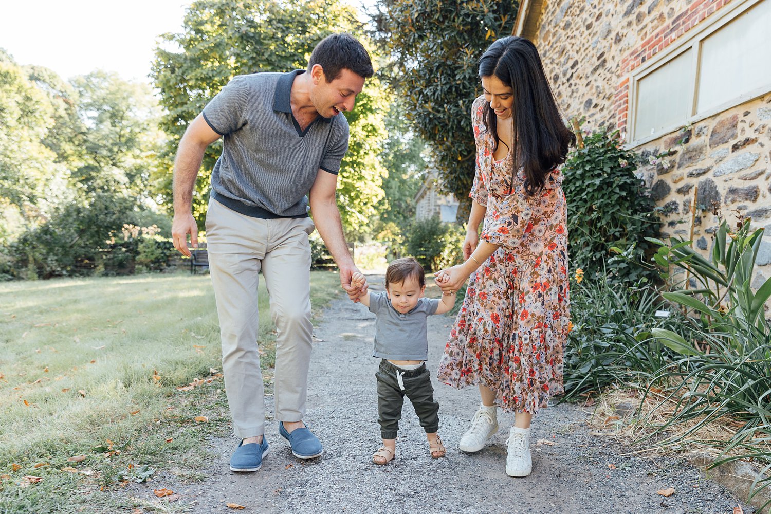 Matt + Kara - Bartram's Garden Family Session - Philadelphia Family Photographer - Alison Dunn Photography photo